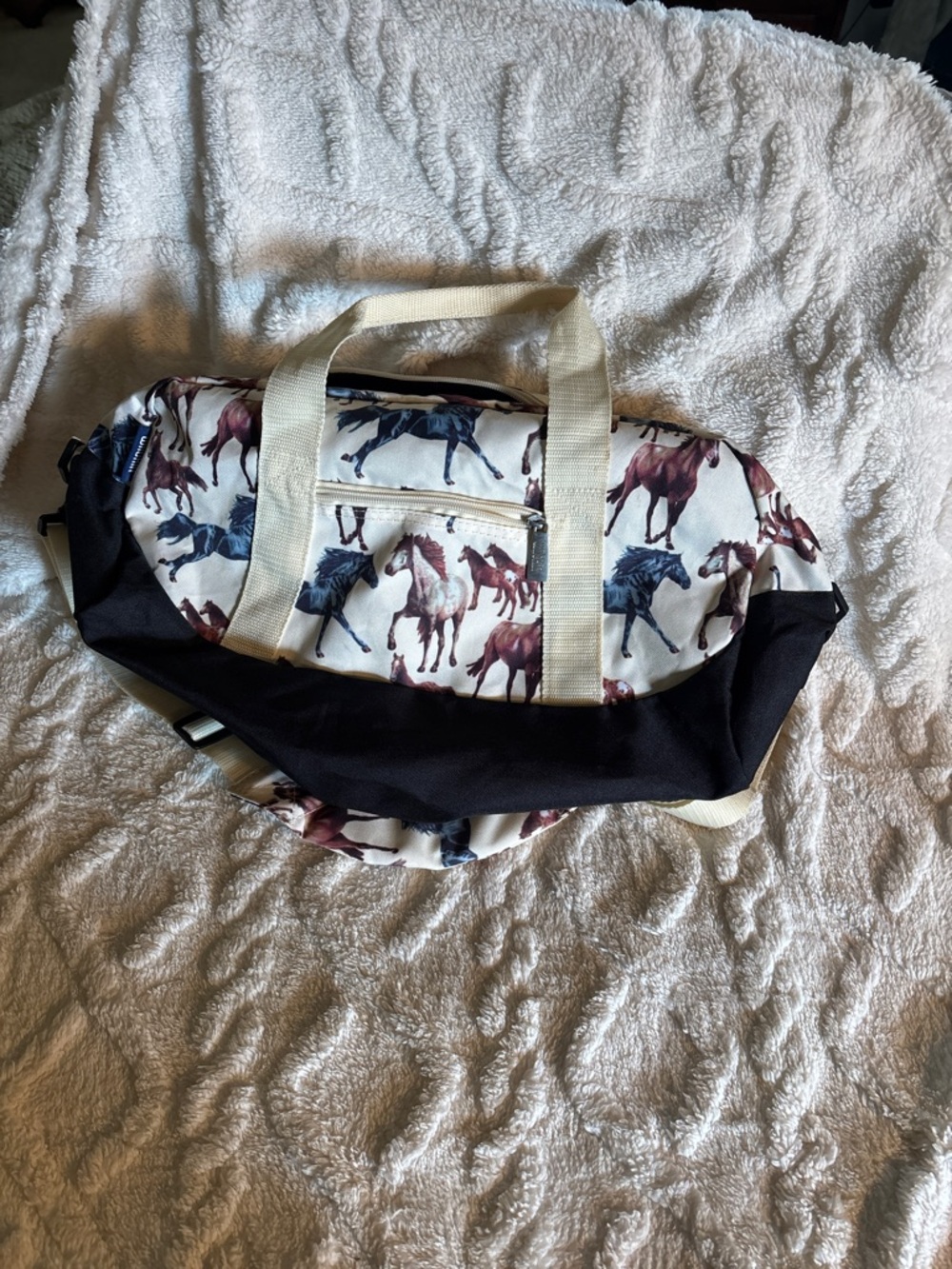 Canvas Horse-Print Duffel Bag - White & Black